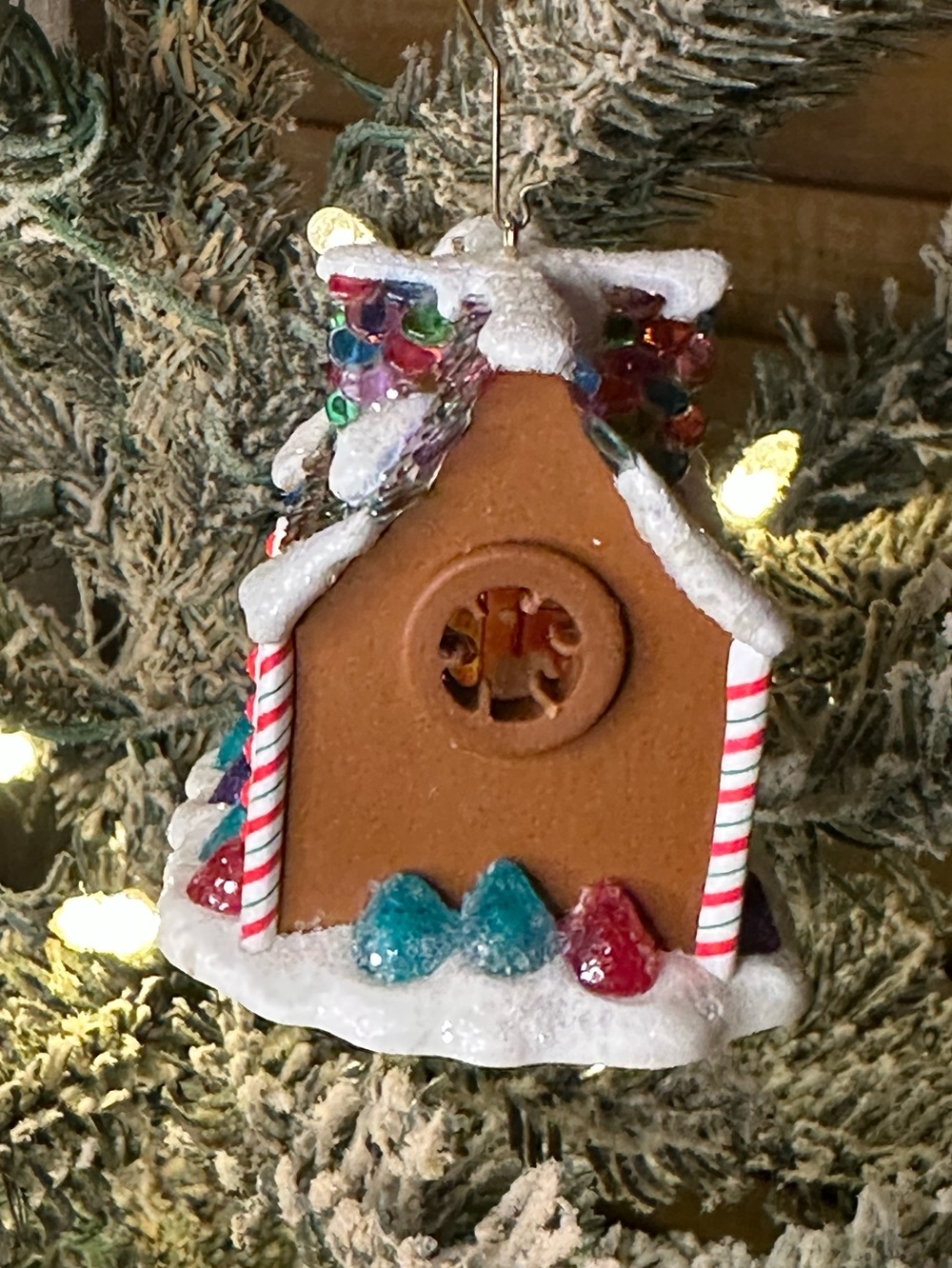 2006 Hallmark Keepsake Sweet Shop – Noelville #1 Ornament - Picture 7 of 8